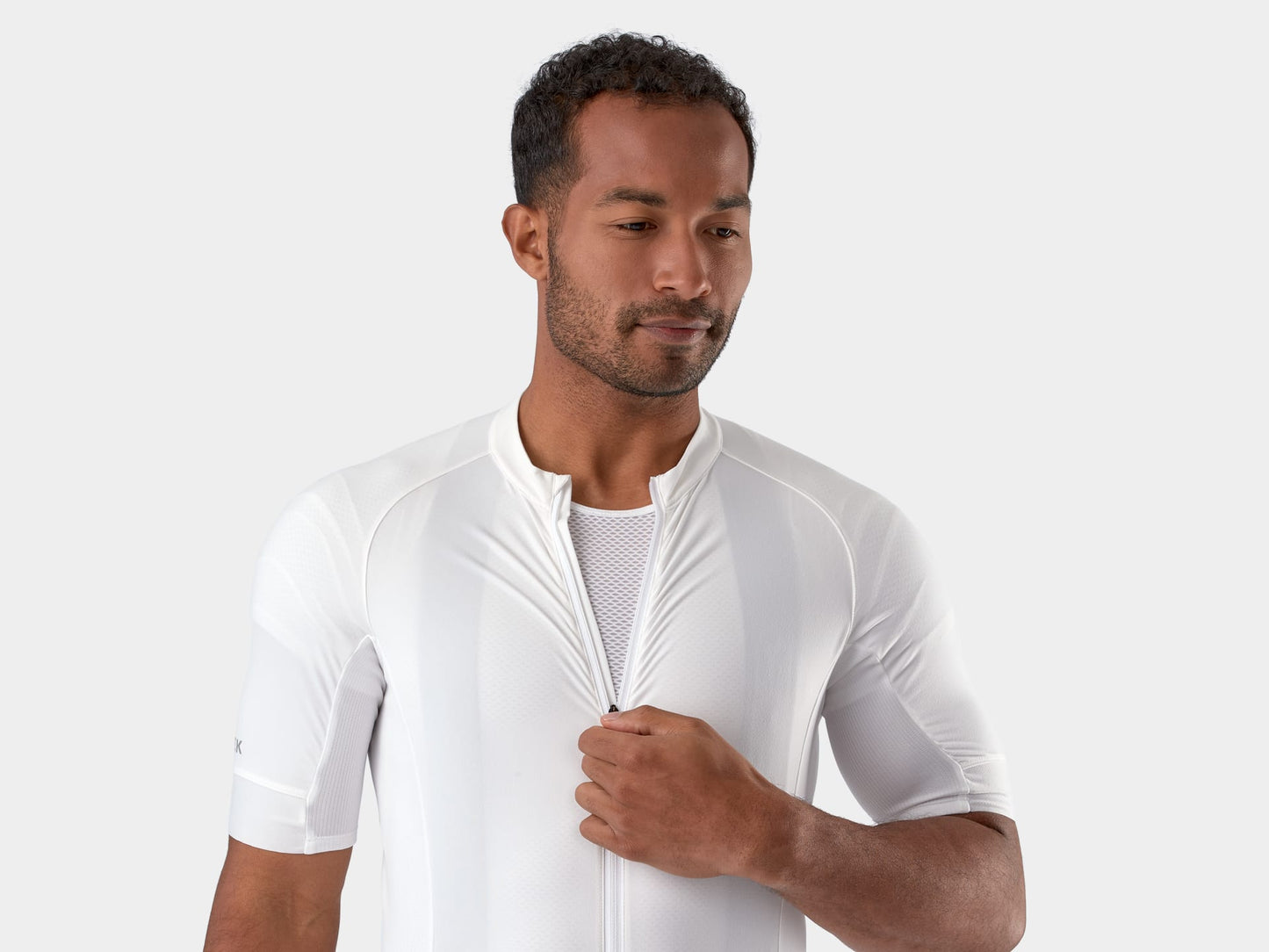 0674bc87da8285a6cda8963a128f75fd